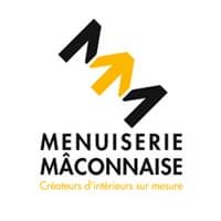 Réalisation de MENUISEREIE MACONNAISE